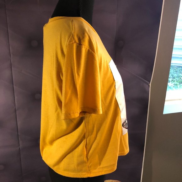 Crop Top - Picture 5 of 6